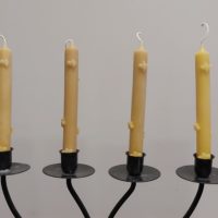 Table Candlemould with Bees - Image 2
